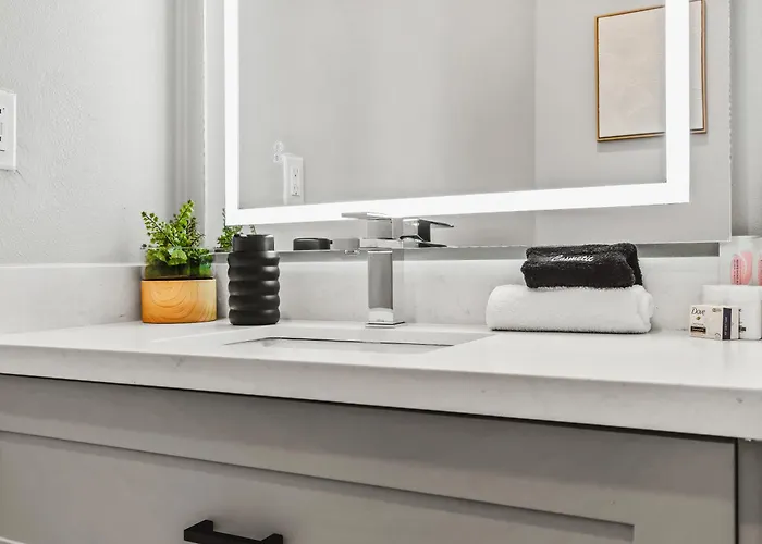 Stunning New Modern Magnolia Townhome