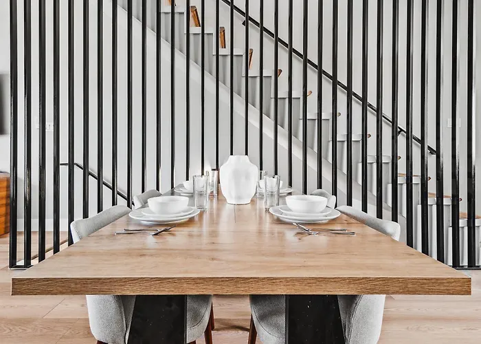 Сasa de vacaciones Stunning New Modern Magnolia Townhome *